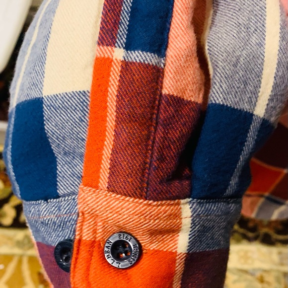 LL Bean vintage, plaid,flannel,fleece lined shirt XL reg - Picture 3 of 5